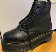 Dr. Martens Sinclair Plateau Boots – schwarz, neu Grösse 36