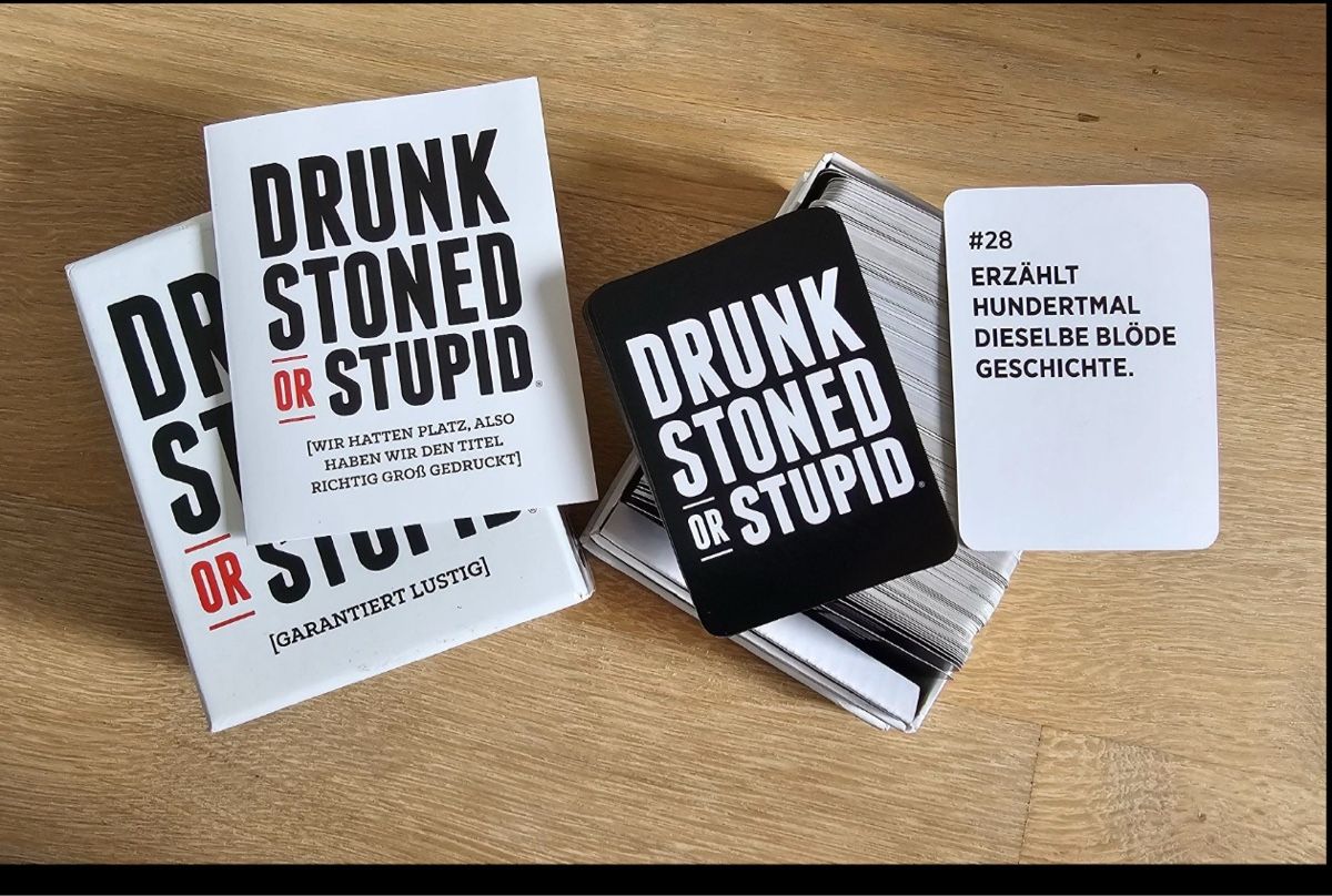 Giochi: Party Spiel - Drunk Stoned or Stupid – Nuovo (secondo la descrizione) da Zürich venduto da Humunculus 2