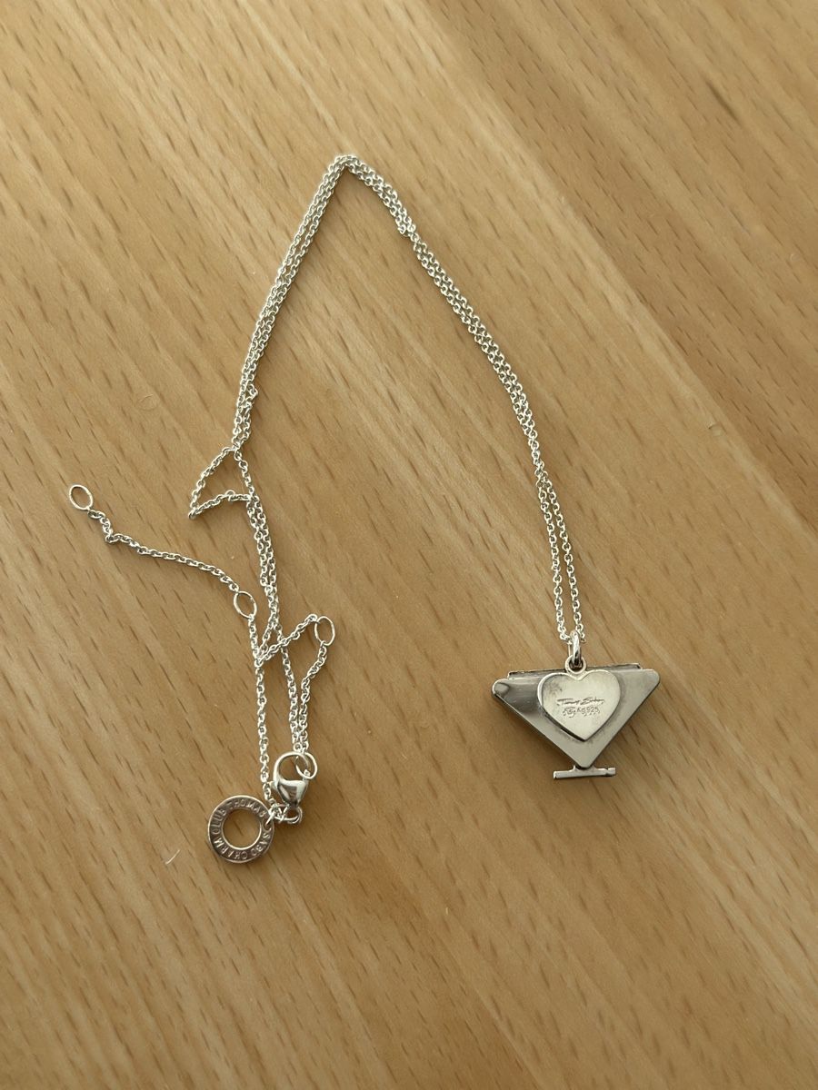 Prada Ketten: Custom Prada Pendant w/ Thomas Sabo Necklace – Neu (gemäss Beschreibung) aus Zug von Lele0102 2