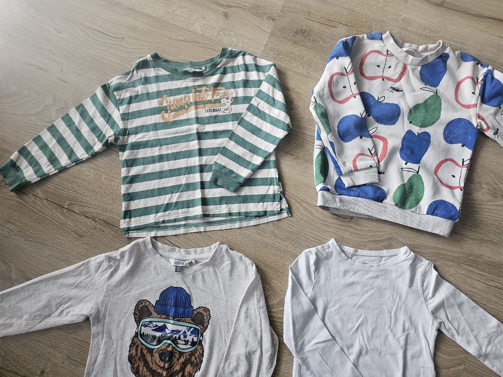 Lotti & Set di vestiti: Kleiderpaket, Grösse 110/116 10 Teile – Usato da Grosshöchstetten venduto da Qenko 1