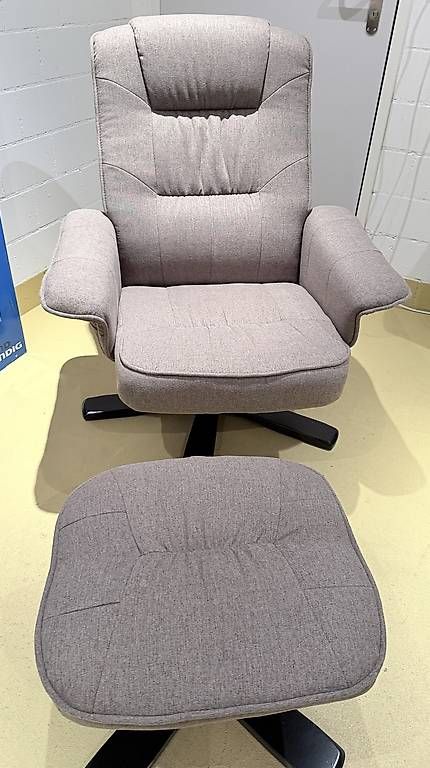 Sessel: Fernsehsessel mit Hocker  – Gebraucht aus Schwerzenbach von airkobra 3