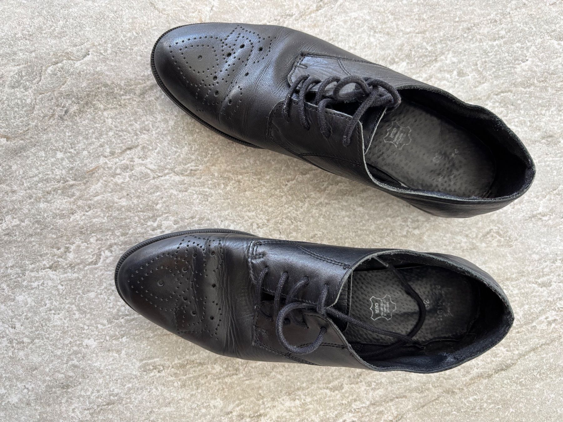 Scarpe da donna: Mocassin – Usato da Fortunau (Ayent) venduto da CicciStore 1