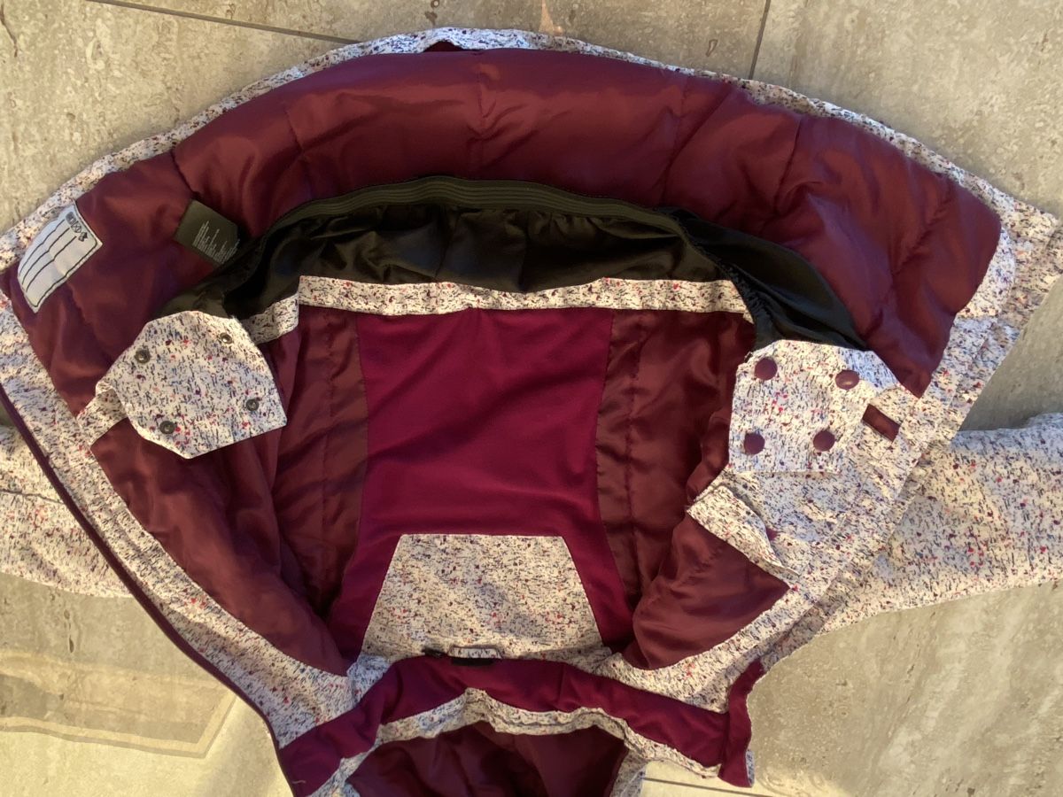 Vestes & Manteaux: Mädchen Winterjacke 122-128 – D'occasion à Birrwil par Bendegriz 1