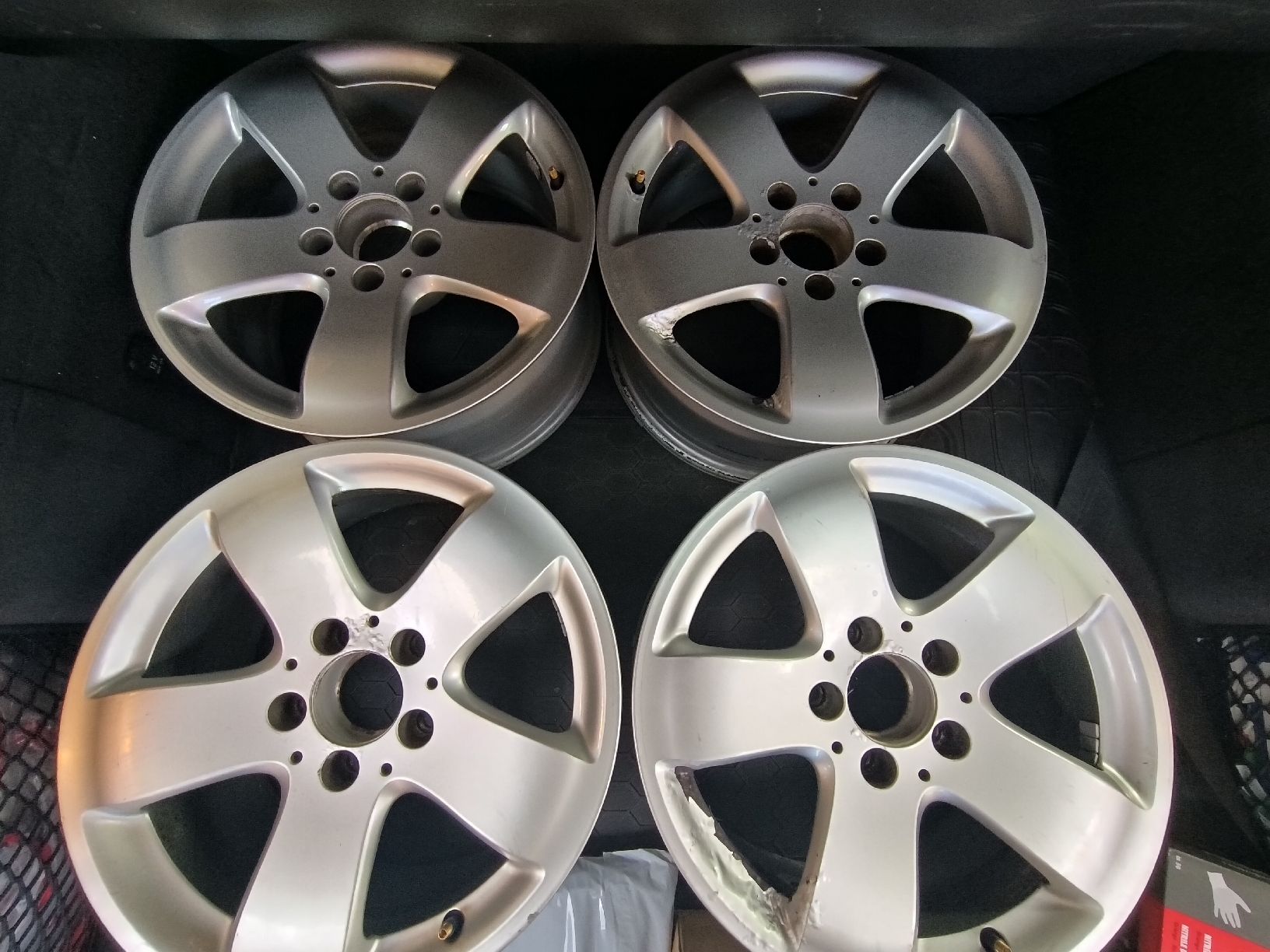 Mercedes-Benz Jantes: Mercedes E-240 Felgen 16'' – D'occasion à Münchenstein par Juaninhox