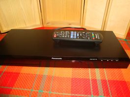 Panasonic DMP-BDT130 Blu-ray Disc Player - Top Zustand!