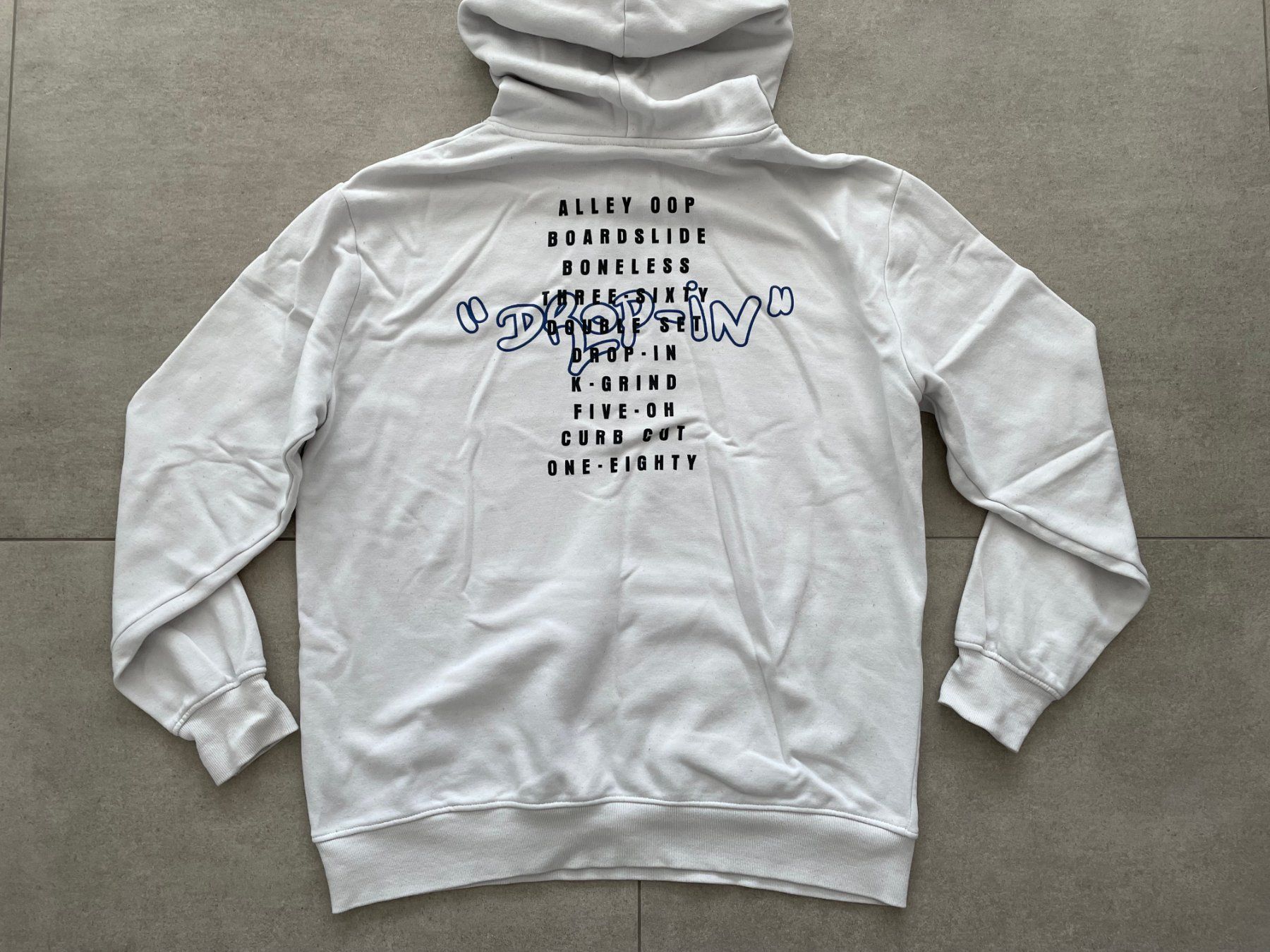 H&M Maglioni & Felpe: H&M - White Sweater "Droppin" – Usato da Chiasso venduto da Er_Mon 2