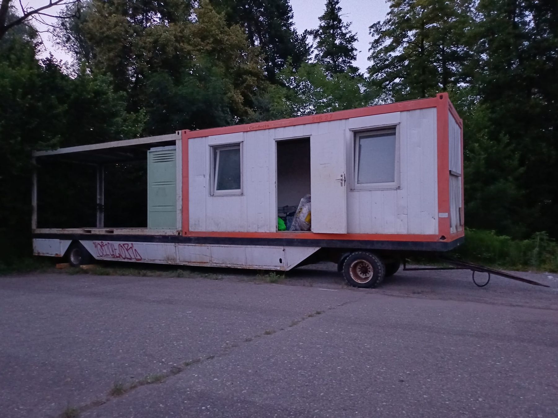 Rimorchi: Fasnachts wagen / Tiny House – Usato da Gipf-Oberfrick venduto da LuuserSieche2004 9