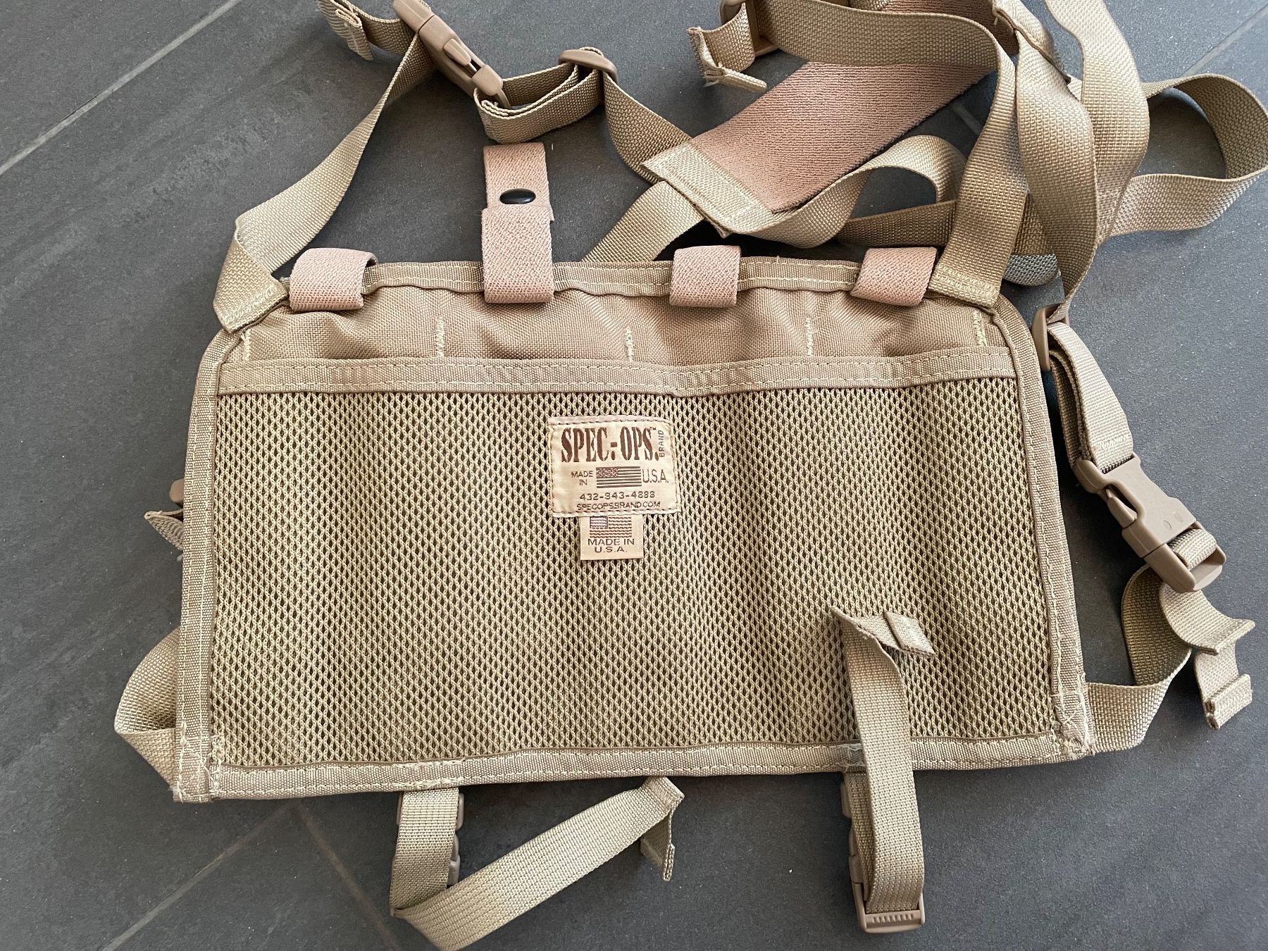 US Army Uniformi: Chest rig SPEC-OPS pour M16 / M4 etc – Nuovo (secondo la descrizione) da Oberbütschel venduto da Woodie2005 1