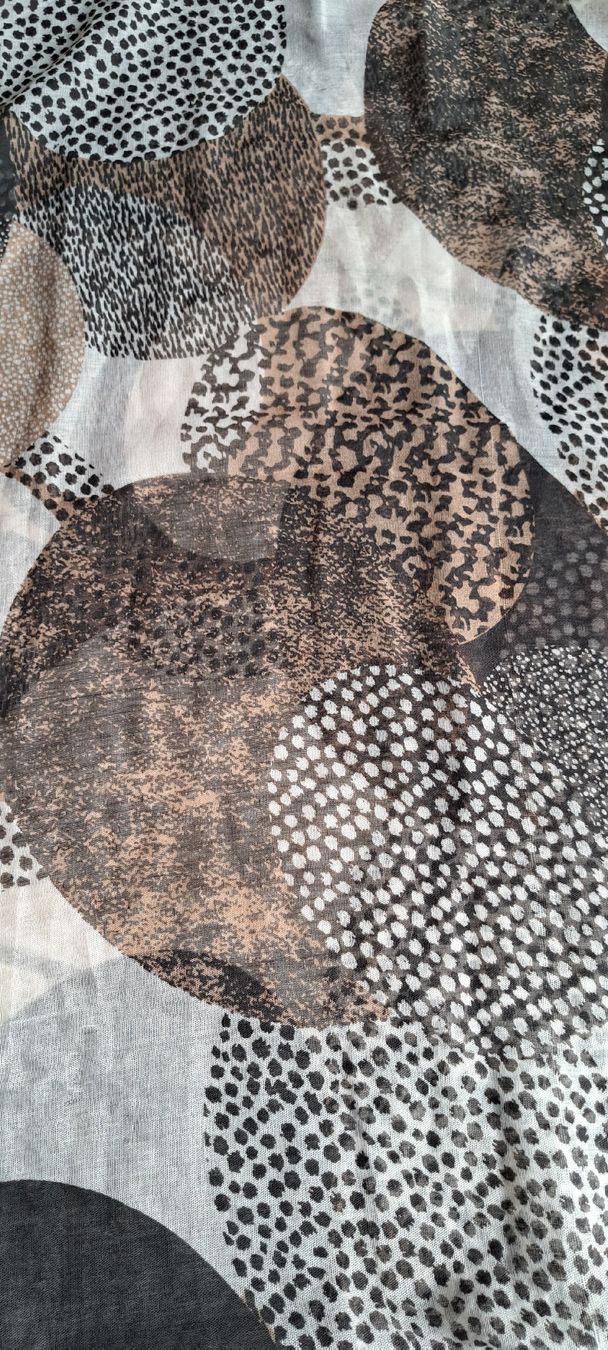 Foulards & écharpes: Schal  – D'occasion à Thalheim AG par Bekuadma 1