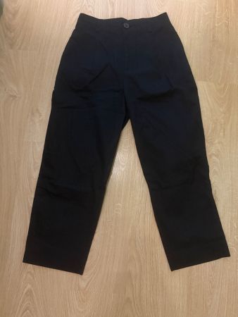 Stradivarius Hose carrot fit Grösse 38 black