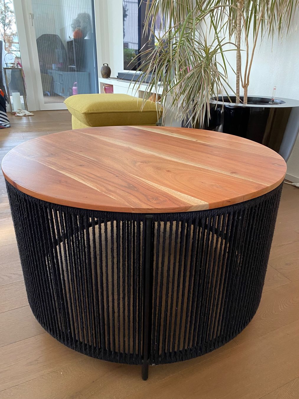 Tische: Runder Couchtisch Simon 2 – Gebraucht aus Ermatingen von tho_q65t