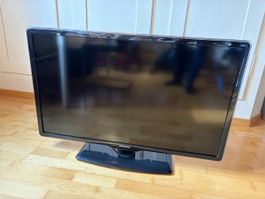 Philips Fernseher 42PFL7404H 42 Zoll gebraucht mit FB
