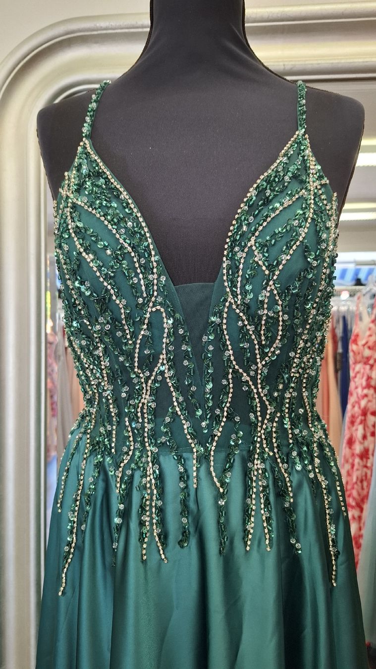 Robes: Abendkleid Satin Green  – Neuf (Voir description) à Uster par VMT. 1