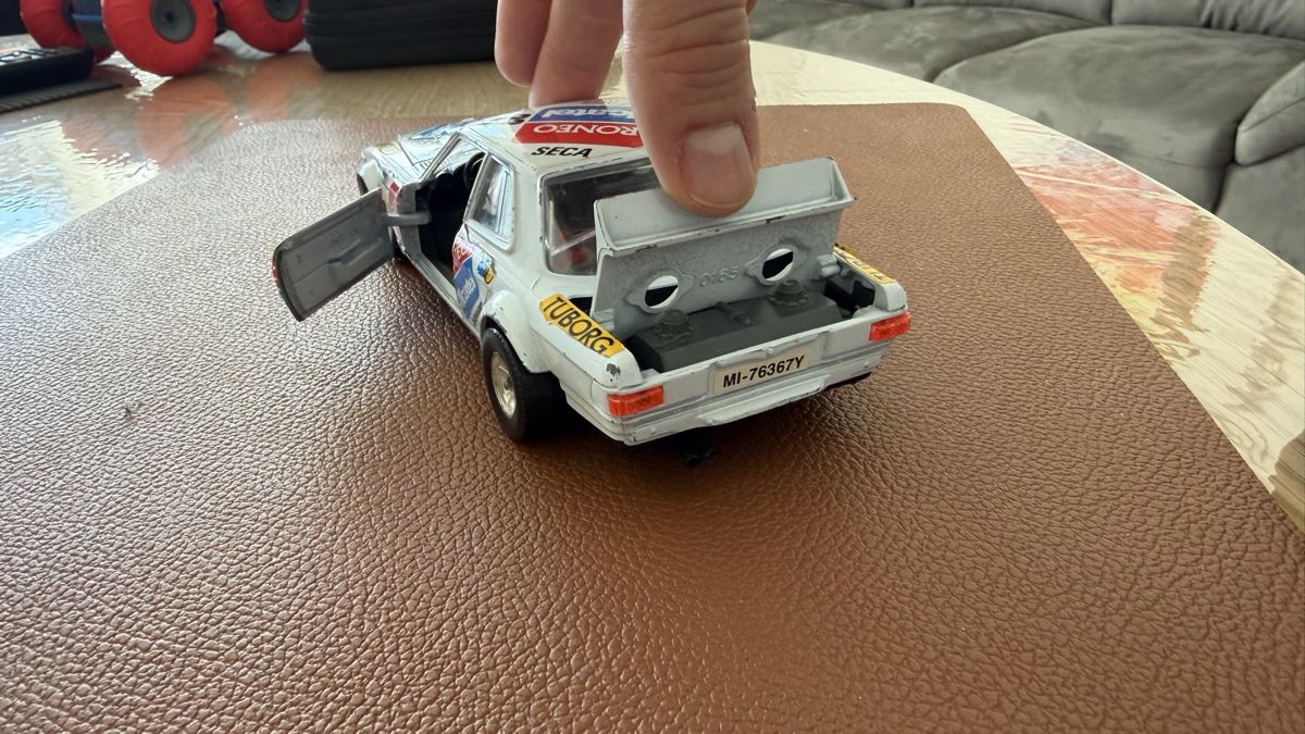 Bburago Modellini d'auto: Mercedes 450 scala 1:24 burago – Usato da Caslano venduto da tuning21 3