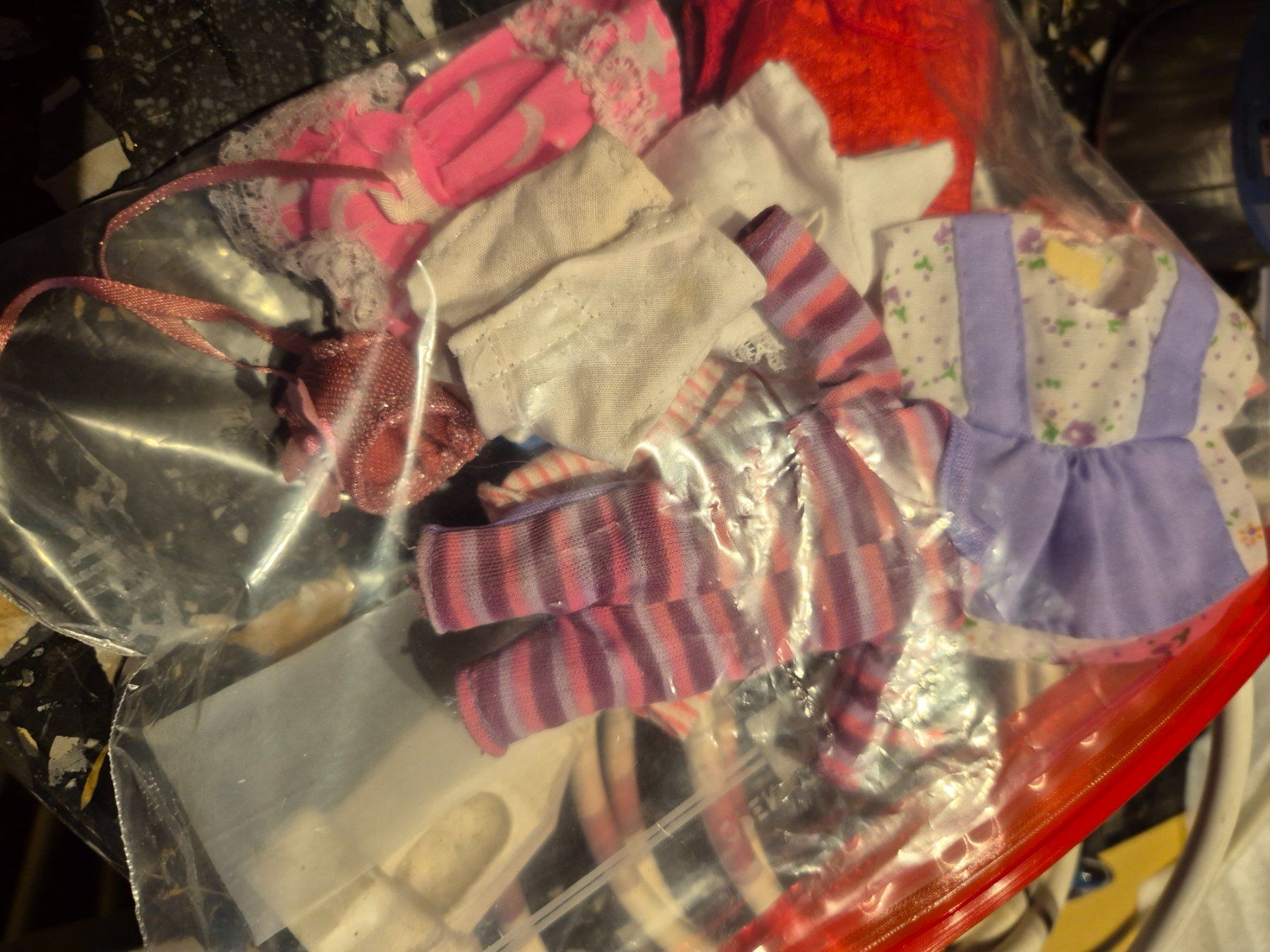 Bambole: Stacy - Barbies kleine Schwester mit viel Kleidung – Usato da Aarau venduto da Goldwitch 1