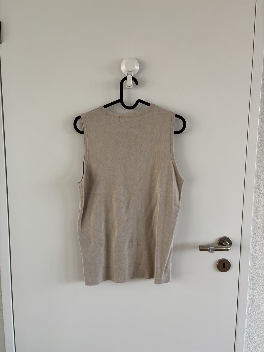 Tops: Ärmelloses Shirt, Beige, Grösse M – Gebraucht aus Glattpark(Opfikon) von rue_9c5p 1