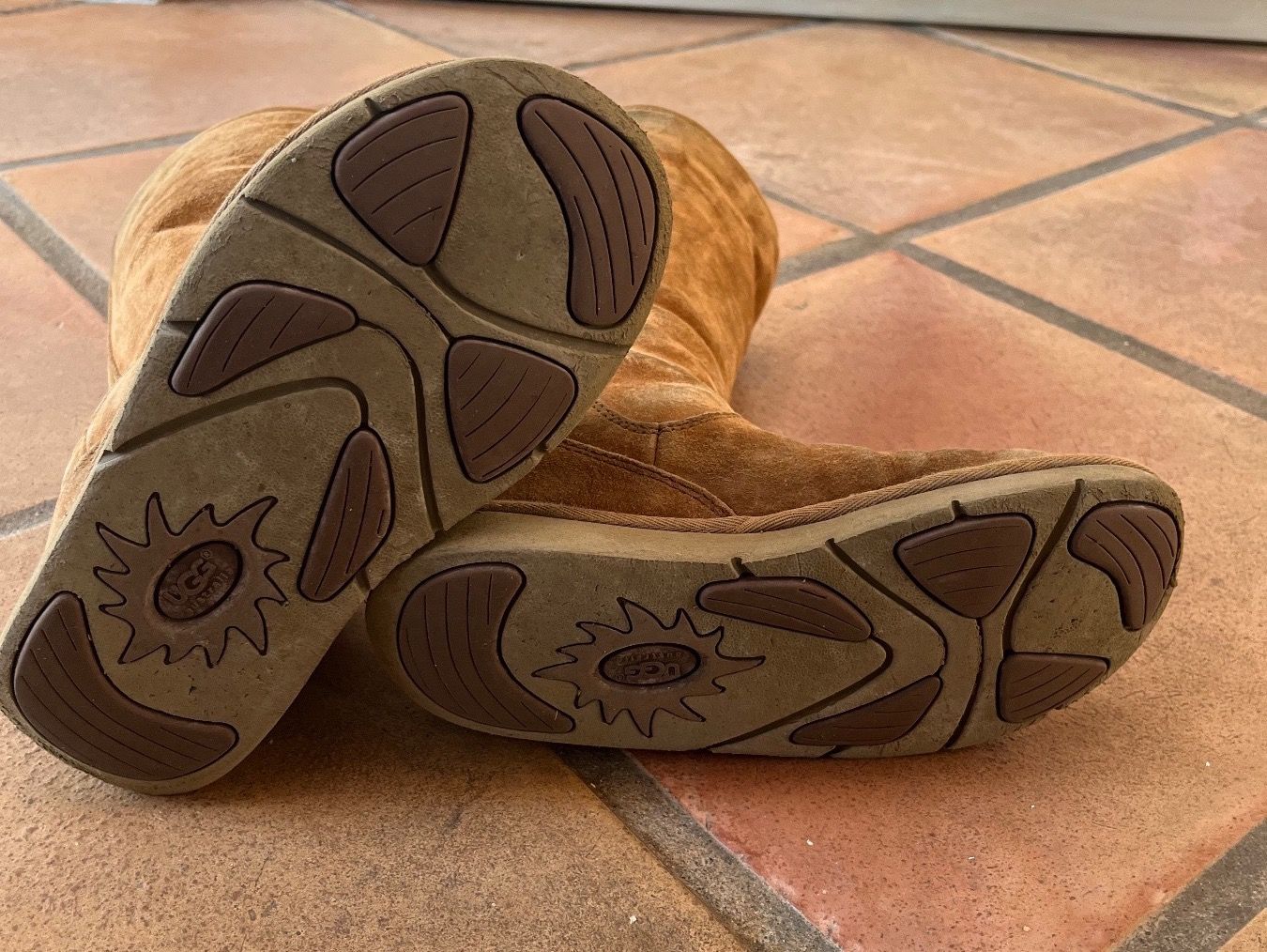 Ugg Damenschuhe: UGG Boots camel – Gebraucht aus Comano von Sandritti 5