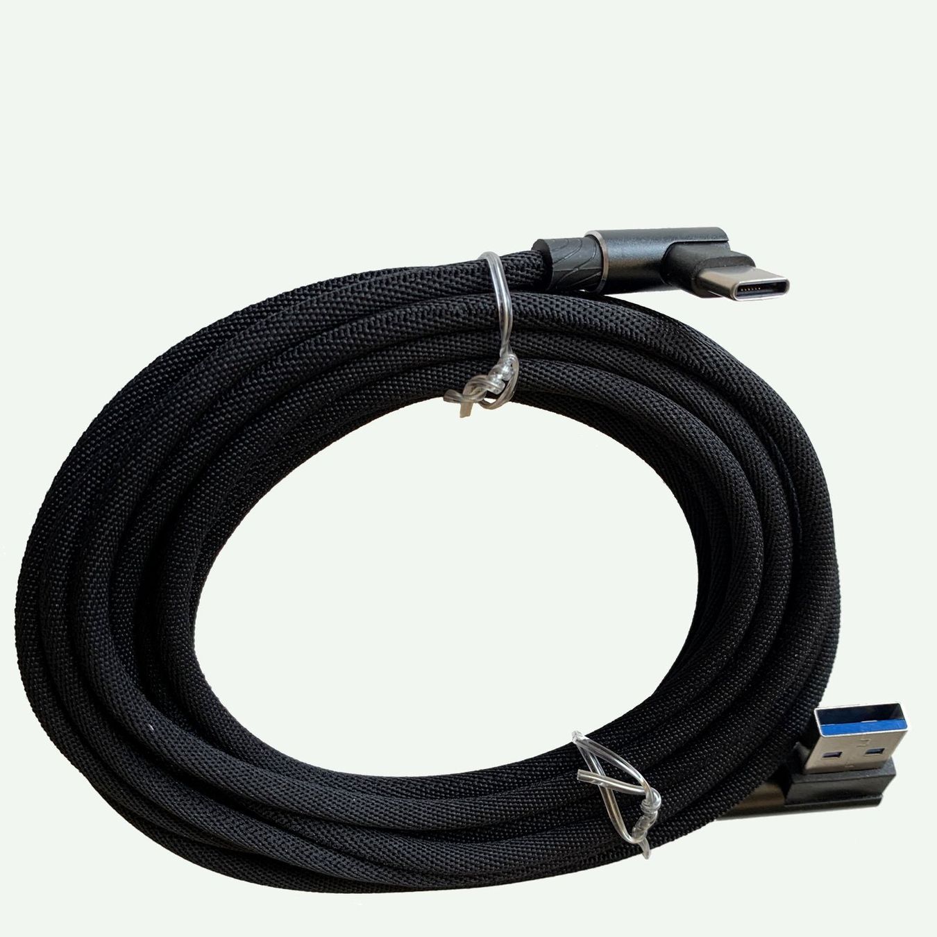 Cavi: Lade-/Datenkabel auf USB-C, 3 Meter – Nuovo e nell'imballaggio originale da Giubiasco venduto da softmail 2