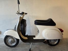 Vespa 50 Special d'epoca, perfetta per l'estate! 🛵
