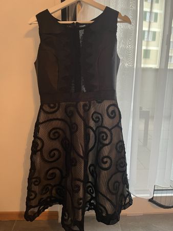 Kleid Apart Grösse 36