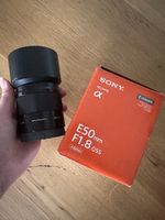 Objektiv Sony E 50mm F1.8 OSS (SEL50F18) + OVP – Top Zustand