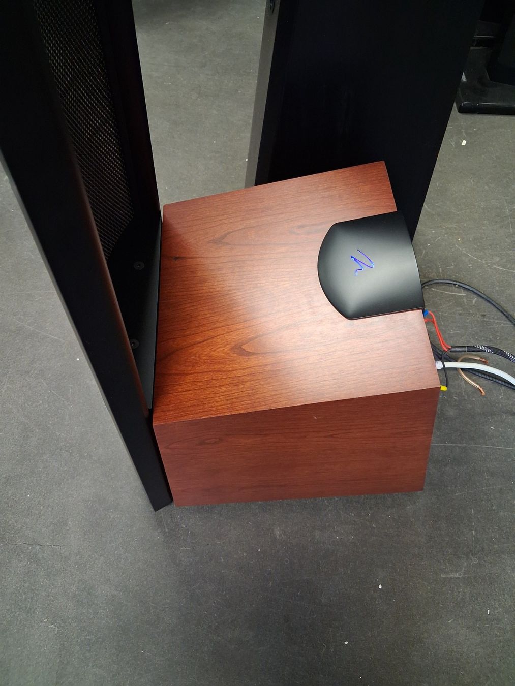 Martin Logan Casse acustiche: Martin Logan Spire Hybrid Elektrostat – Usato da Wohlen AG venduto da strowo 4