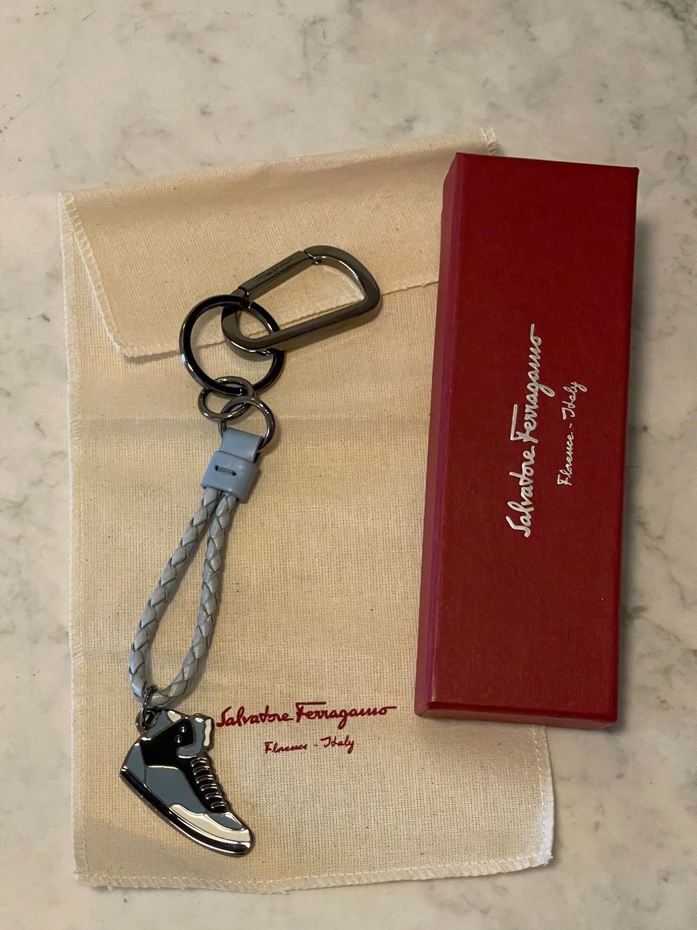 Portachiavi: Ferragamo Schlüsselanhänger – Nuovo (secondo la descrizione) da Zürich venduto da Ddechkovd