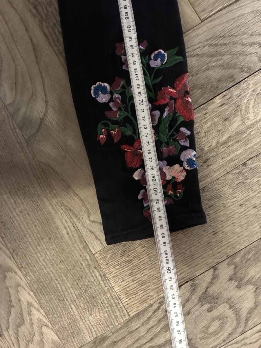 Mankind Jeans: 7 for all Mankind Skinny Size 25 – Gebraucht aus Zürich von Dsire 3