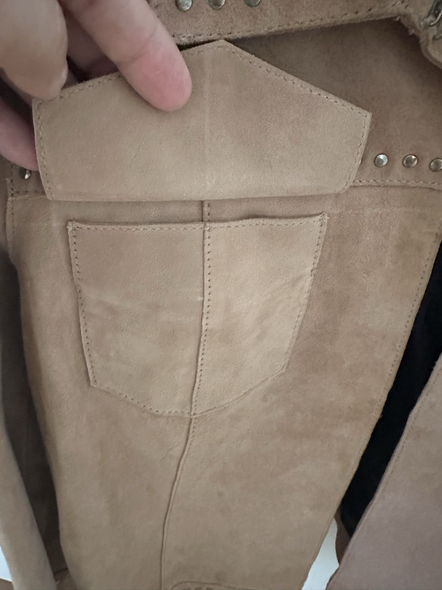 Giacche: Uterqüe Suede Jacket, size M, studded, Western Style – Nuovo e nell'imballaggio originale da Binningen venduto da can_s2yh 3