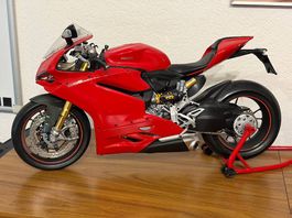 DUCATI PANIGNALE 1299, Pocher Modell 1:4