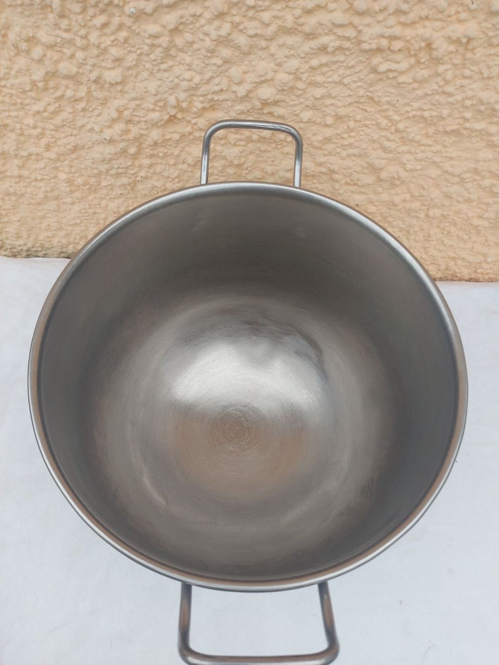 Ciotole: Grosse Chromstahlschüssel mit Griffen  35x28cm – Usato da Rheinau venduto da profitronic.shop 3