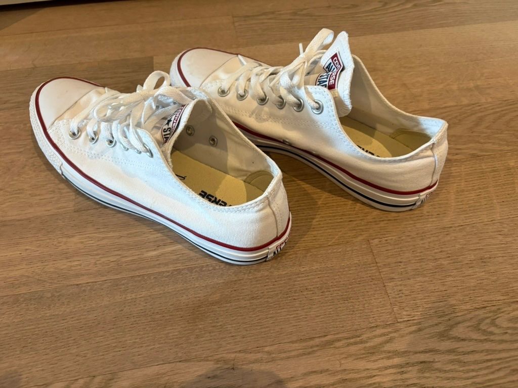 Converse Scarpe da donna: Damenschuh Converse Grösse 40 – Usato da Horgen venduto da sydg 1
