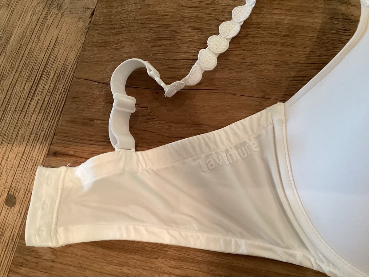 Marie Jo Altra biancheria intima: Marie Jo, Bügel BH, Gr. 80E – Usato da Salenstein venduto da Esprit57 1