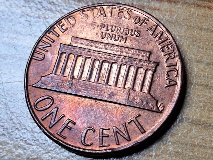 Tutti le monete: USA - 1 Cent 1983 - Abart, dezentriert! – Usato da Münchenstein venduto da purbach1 3