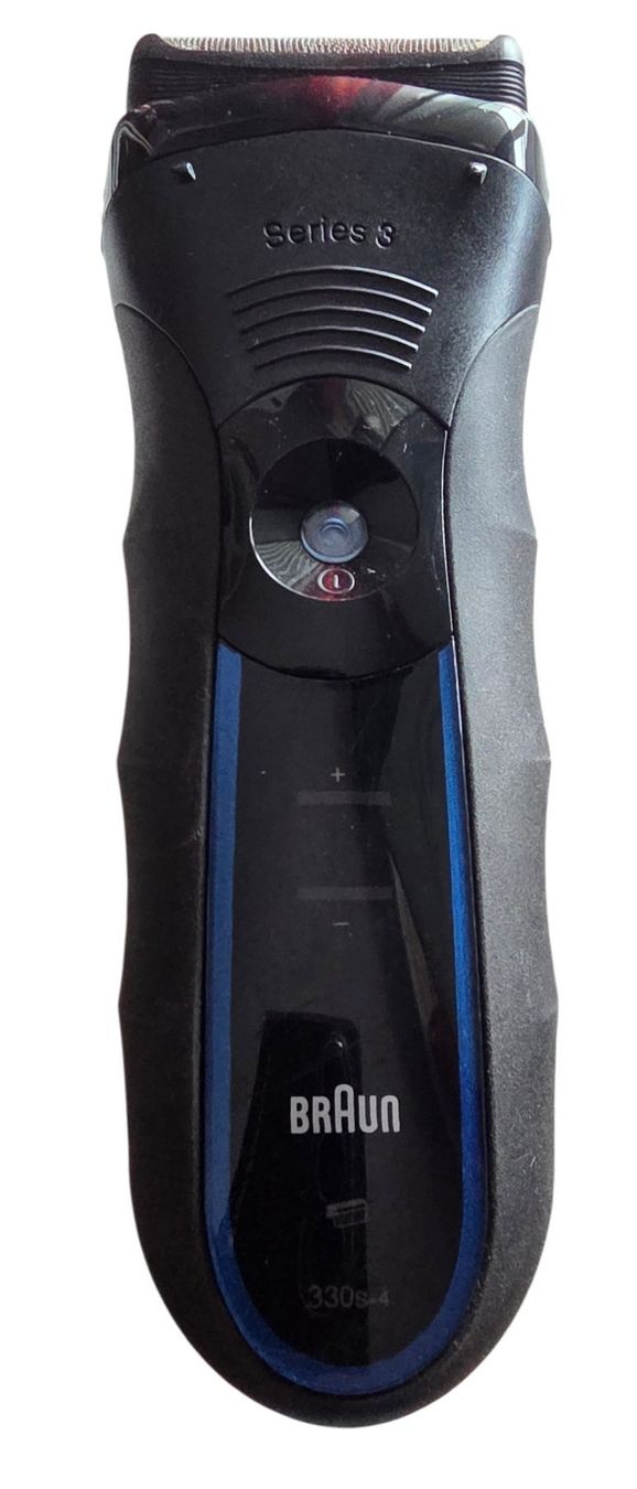 Braun Rasierapparate & Rasierklingen: Braun Series 3 Elektrorasierer – Gebraucht aus Brunnen von belvanera
