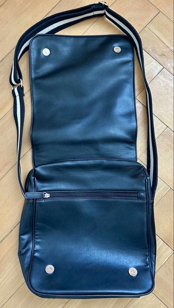 Borse: Tasche, Schultertasche, Umhängetasche  – Usato da Winterthur venduto da mat_q5d5 2