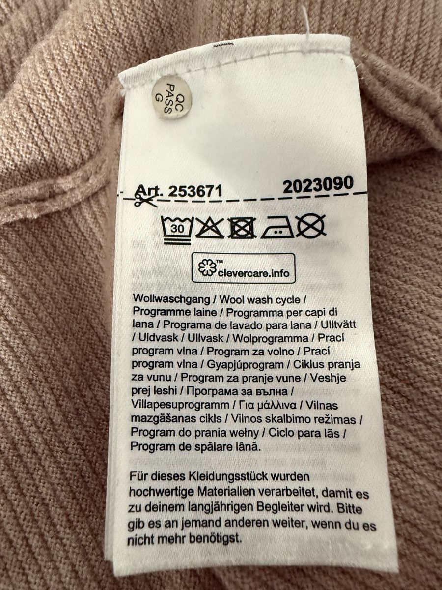 Gilets & Westen: Strickweste Street One – Gebraucht aus Sumiswald von sonrisa70 2