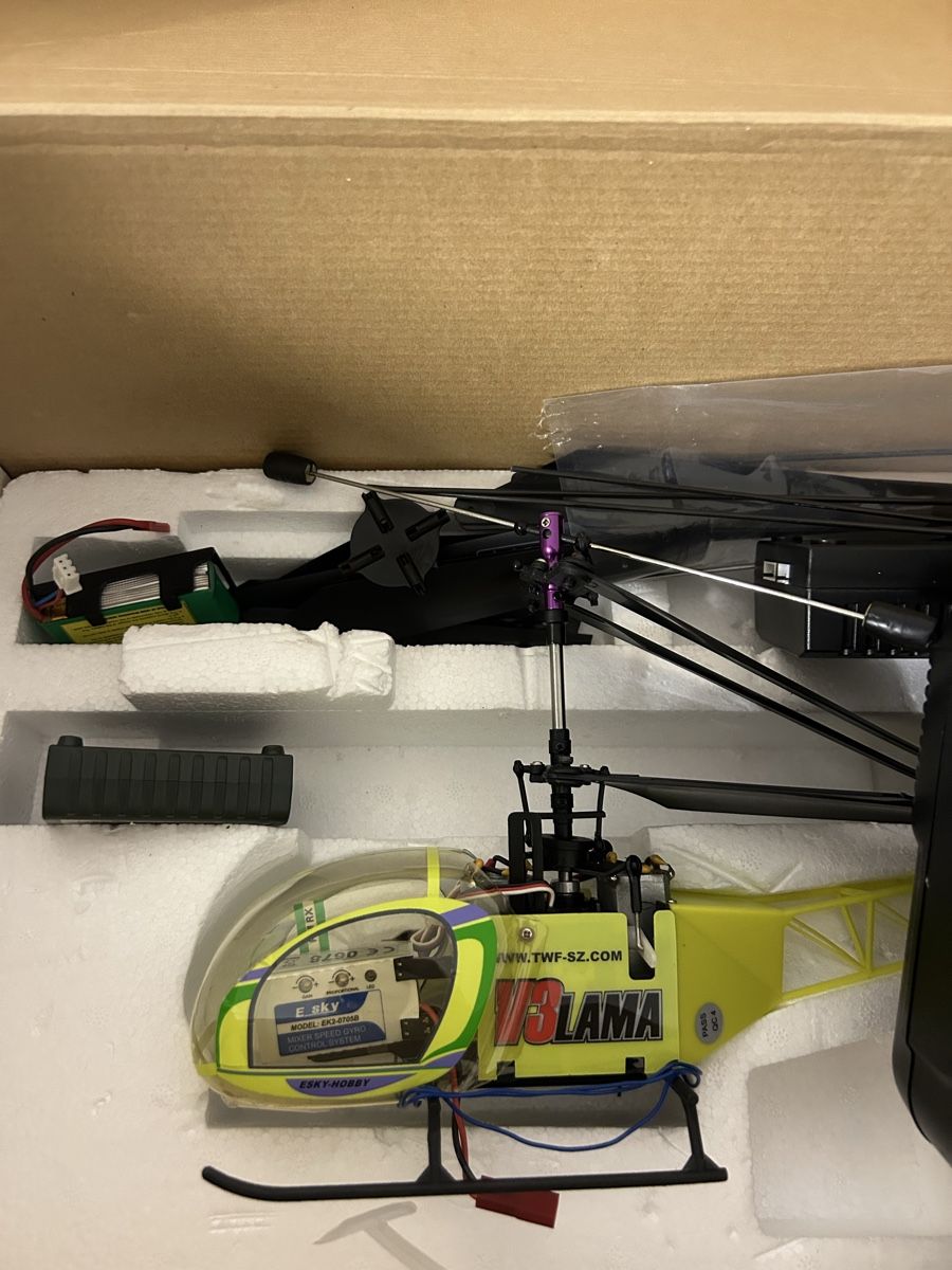 Modellismo RC: RC Helikopter E-Sky Lama V3 – Usato da Wetzikon ZH venduto da kev_vsr9 2