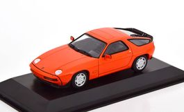 Porsche 928 S 1980-1986 orange / schwarz 1:43 von MaXichamps