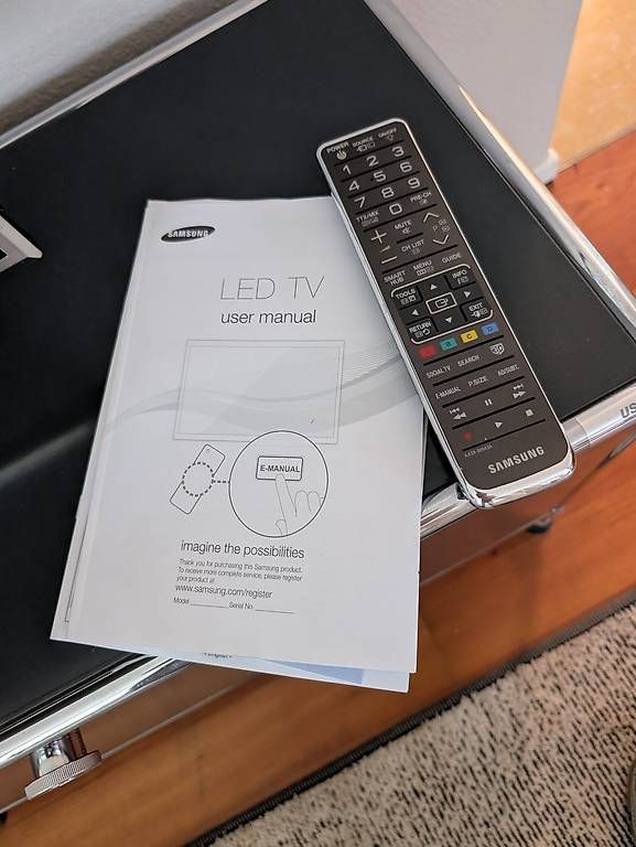 Samsung Appareils TV: Samsung UE46D8000  46 Zoll LED TV – D'occasion à Zürich par McFlurry49 2
