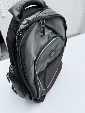 Samsonite Rucksack Dunkelgrau, Top-Qualität, Guter Zustand