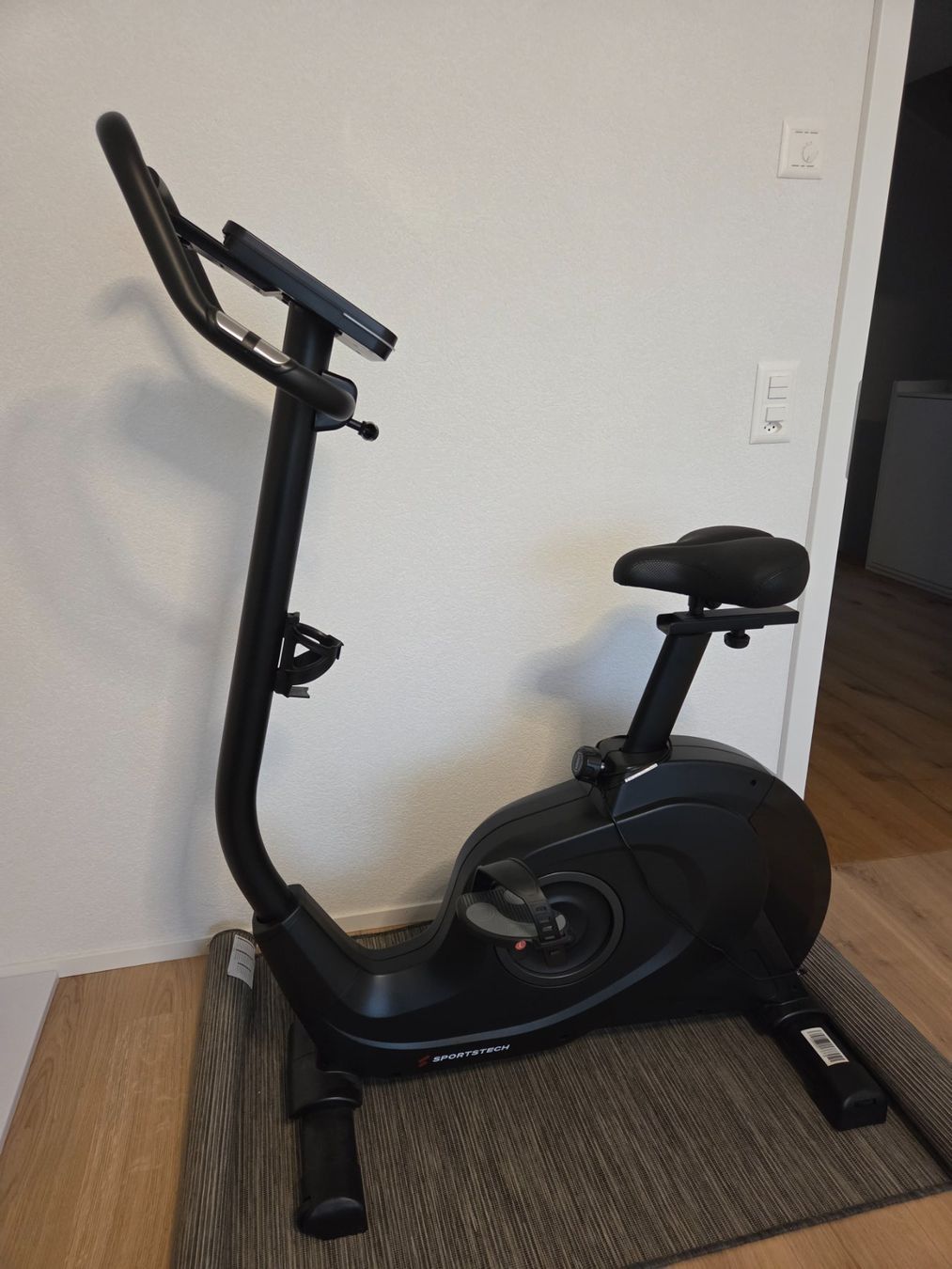 Hometrainer: Ergometer Sportstech ESX600 – Gebraucht aus Burgdorf von Talora