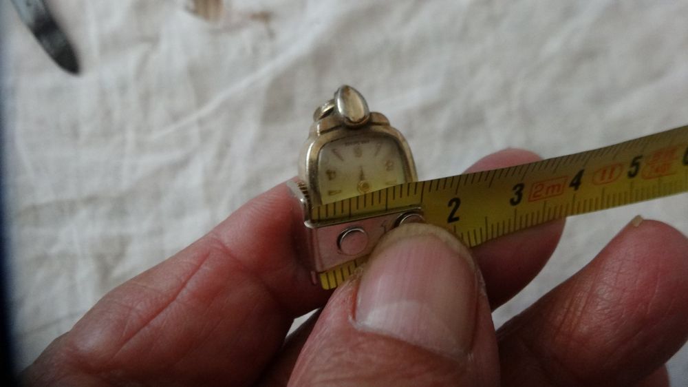 Montres: SIEGL SEHR KLEINE DAMEN UHR.HANDAUFZEUG.LAUFT-- – D'occasion à zürich par ahmad01 2