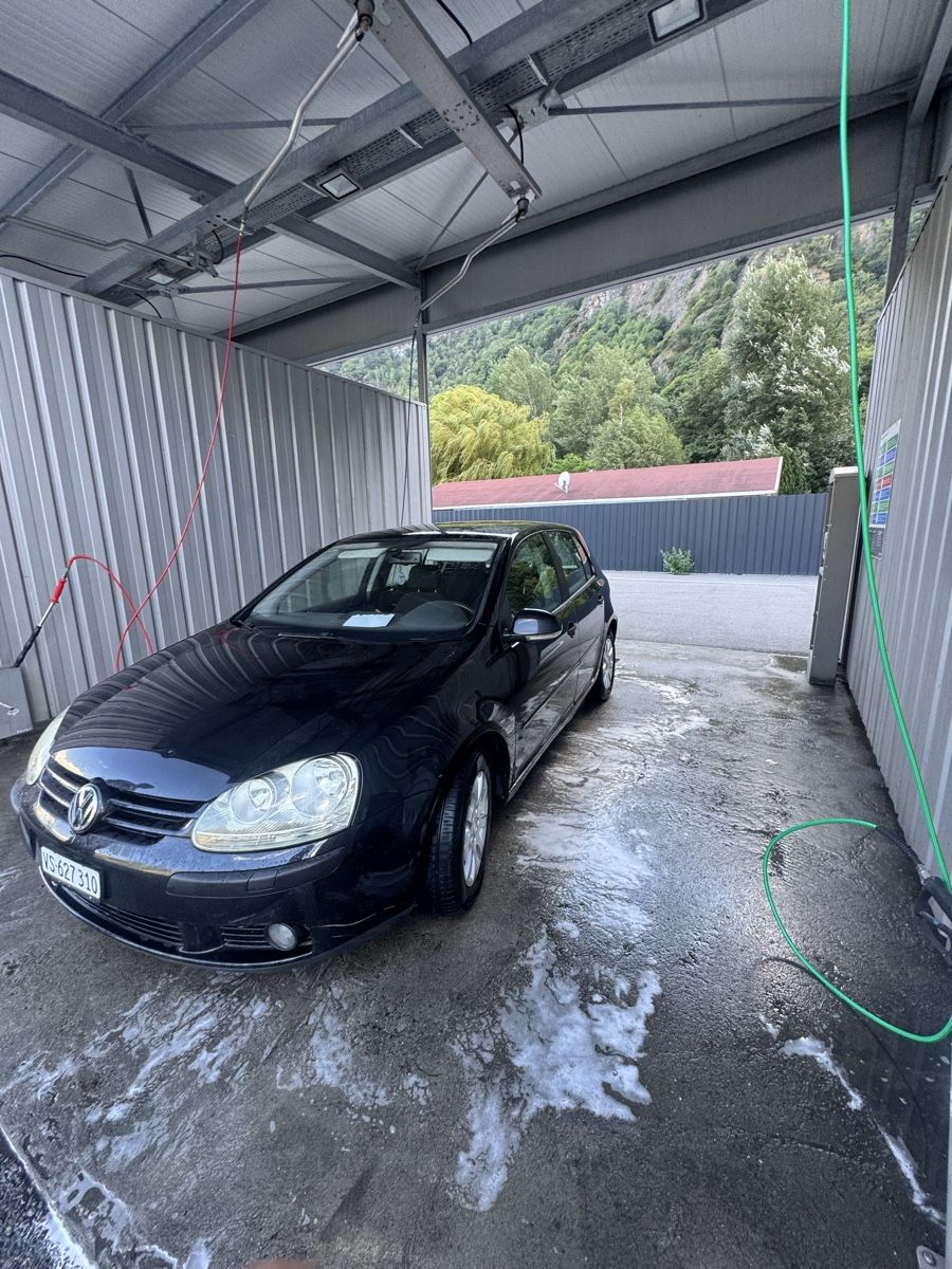 VW Autos: Golf 5 1.9tdi – D'occasion à Martigny par msn_ym5p 4