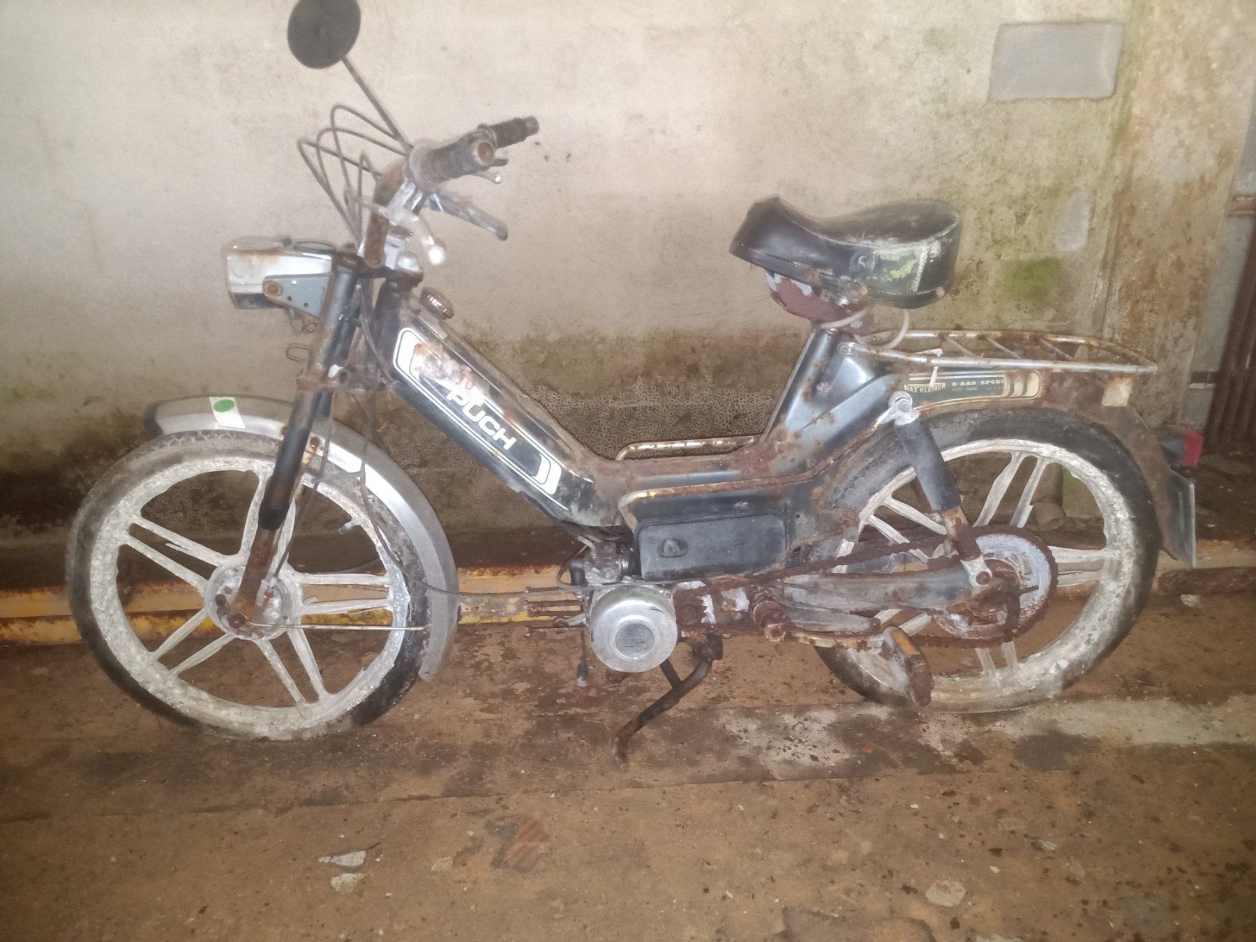 Puch Mofas: Dekoration Puch Maxi S – Gebraucht aus Reichenburg von finden001 1