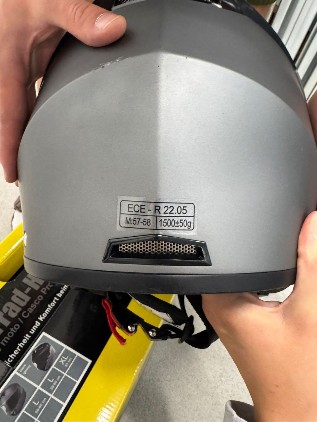 Caschi & visiere: Motorradhelm Integralhelm mattgrau – Usato da Zürich venduto da cle_g9zp 3