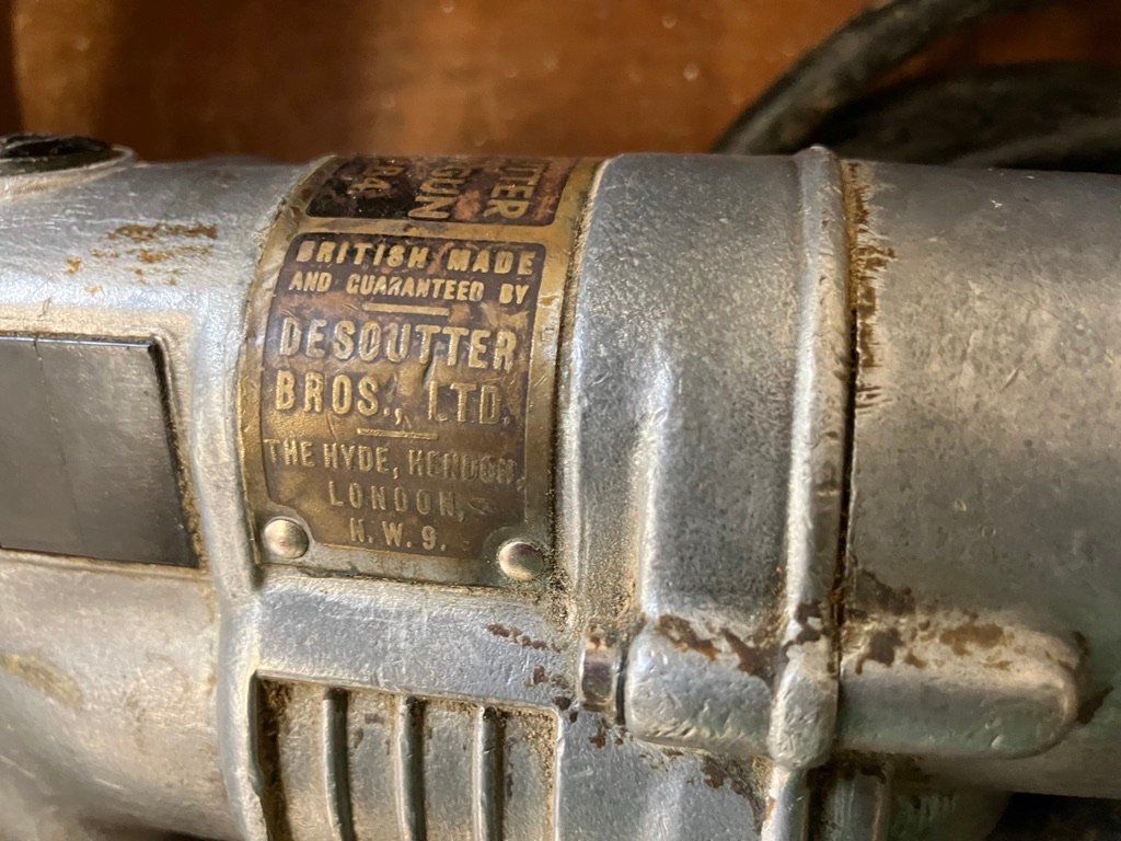Alle Maschinen: Desoutter Schrauber Type B4 Werkzeugkasten gebraucht – Gebraucht aus Zürich von rog_cnd8 4