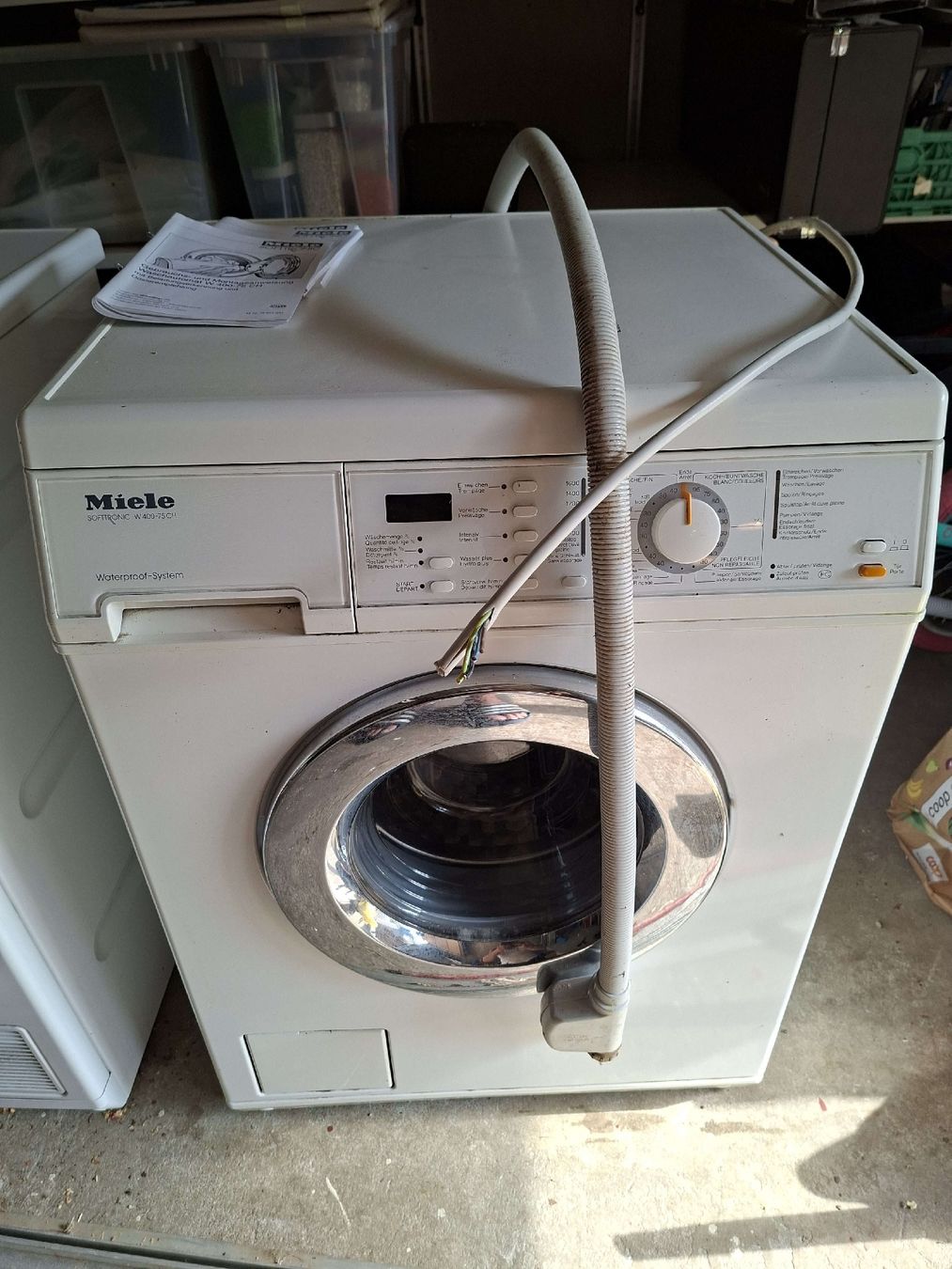 Miele Waschmaschinen: Miele SOFTTRONIC W400-75CH Waschmaschine – Gebraucht aus Reigoldswil von Stefu05