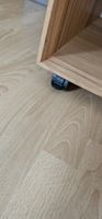 Table basse de luxe en hêtre massif + roulettes état neuve