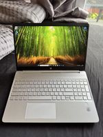 HP Laptop 15s i5-1035G1 8GB RAM